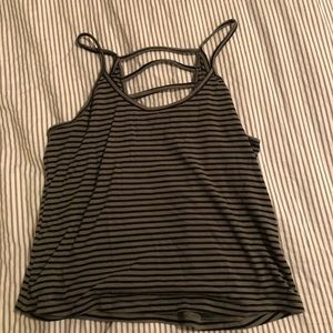 Tank top crop top